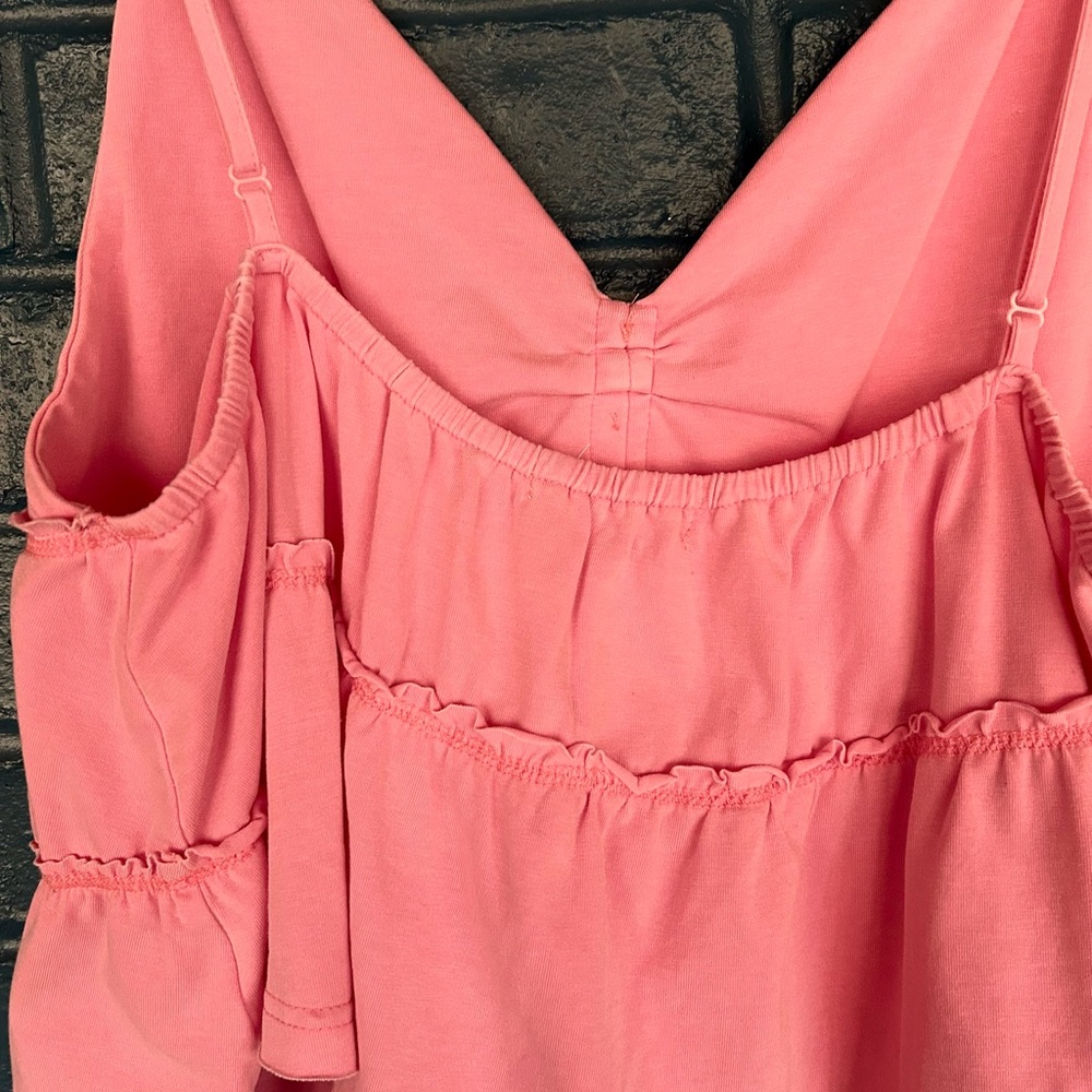 Chelsea &‎ Violet Pink Tank with Button Accents - Picture 7 of 8